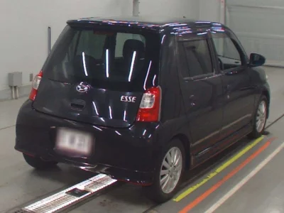 Daihatsu Esse  с аукциона в Японии