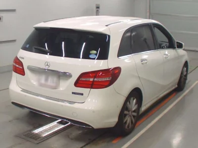 Mercedes-Benz B CLASS