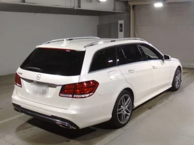 Mercedes-Benz E CLASS WAGON