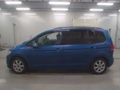 Volkswagen GOLF TOURAN