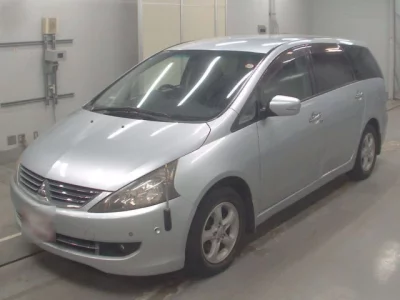Mitsubishi GRANDIS