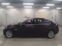 BMW 5-Series лот № 38089 оценка 4  с аукциона в Японии 3