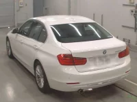 BMW 3-Series лот № 38090 оценка 4  с аукциона в Японии 5