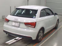 Audi A1 лот № 38084 оценка 4.5  с аукциона в Японии 1