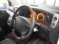 Nissan ELGRAND лот № 10235 оценка 3.5  с аукциона в Японии 6
