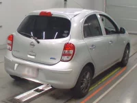 Nissan MARCH лот № 30444 оценка 4  с аукциона в Японии 1