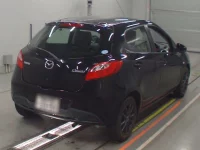 Mazda DEMIO лот № 30437 оценка 3.5  с аукциона в Японии 1