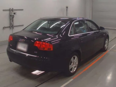 Audi A4  с аукциона в Японии