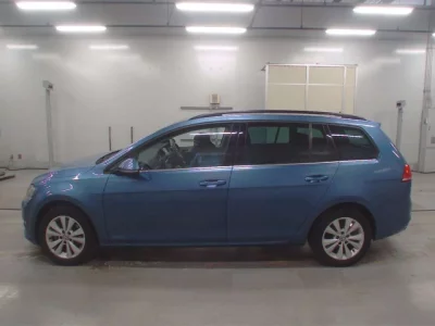 Volkswagen GOLF VARIANT