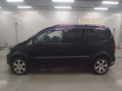 Volkswagen GOLF TOURAN