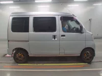 Toyota PIXIS VAN лот № 429 оценка 3.5  с аукциона в Японии 2