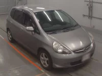 Honda FIT лот № 30521 оценка 3  с аукциона в Японии 4
