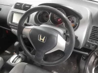 Honda FIT лот № 30521 оценка 3  с аукциона в Японии 6