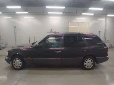 Mercedes-Benz E CLASS WAGON