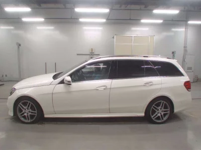 Mercedes-Benz E CLASS WAGON