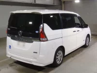 Nissan SERENA лот № 4820 оценка RA  с аукциона в Японии 1