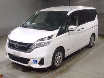 Nissan SERENA  с аукциона в Японии