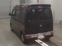 Daihatsu Atrai Wagon лот № 501 оценка 4  с аукциона в Японии 5