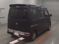 Daihatsu Atrai Wagon лот № 501 оценка 4  с аукциона в Японии 1