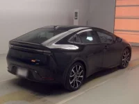 Toyota PRIUS PHV лот № 70017 оценка 4  с аукциона в Японии 1