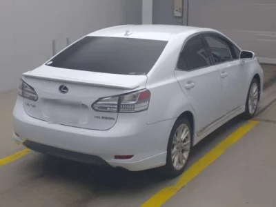 Lexus HS