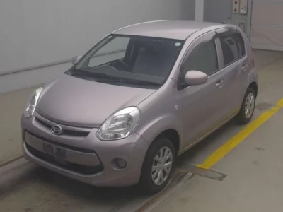Daihatsu Boon  с аукциона в Японии