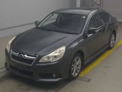 Subaru LEGACY B4