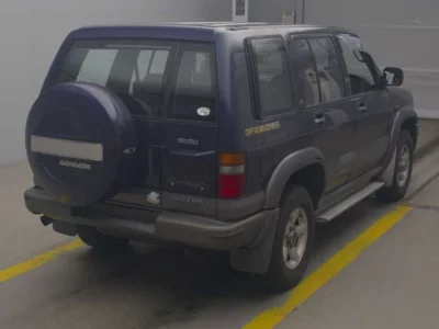 Isuzu BIGHORN