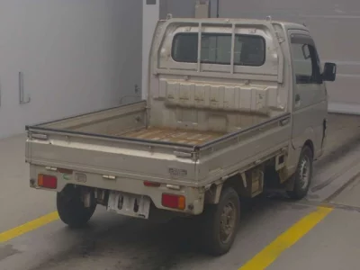 Suzuki CARRY TRUCK  с аукциона в Японии