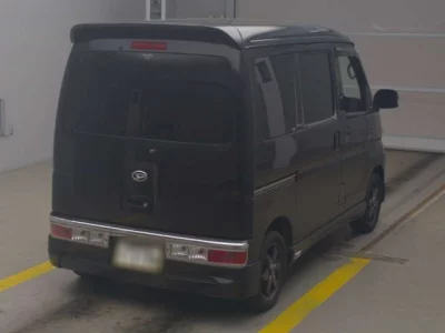 Daihatsu Atrai Wagon  с аукциона в Японии