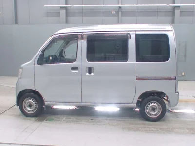 Toyota Pixis Van