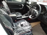 Toyota RAIZE лот № 30048 оценка S  с аукциона в Японии 7