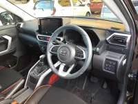 Toyota RAIZE лот № 30080 оценка 4  с аукциона в Японии 6