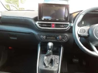 Toyota RAIZE лот № 30080 оценка 4  с аукциона в Японии 8