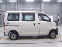 Toyota TOWN ACE VAN лот № 30103 оценка 3.5  с аукциона в Японии 2