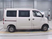 Toyota TOWN ACE VAN лот № 30126 оценка 3.5  с аукциона в Японии 2