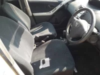 Toyota VITZ лот № 30014 оценка 3  с аукциона в Японии 7