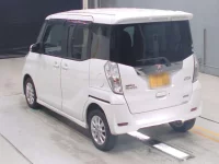 Nissan DAYZ ROOX лот № 30019 оценка 4  с аукциона в Японии 5