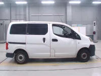 Nissan NV200 лот № 30013 оценка 3.5  с аукциона в Японии 2