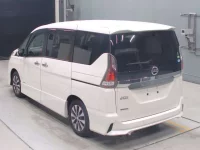 Nissan SERENA лот № 30024 оценка 4.5  с аукциона в Японии 5