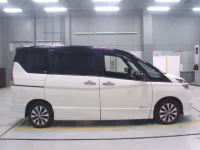 Nissan SERENA лот № 30063 оценка 4  с аукциона в Японии 1