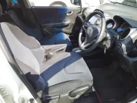 Honda FIT лот № 30017 оценка 3.5  с аукциона в Японии 7