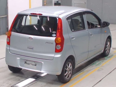 Daihatsu MIRA  с аукциона в Японии
