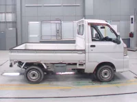 Daihatsu HIJET TRUCK лот № 30282 оценка 3  с аукциона в Японии 2