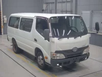 Toyota DYNA лот № 30205 оценка 3.5  с аукциона в Японии 4