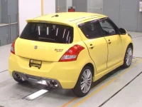 Suzuki SWIFT лот № 30283 оценка 4  с аукциона в Японии 1