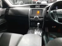 Toyota MARK X лот № 30352 оценка 3.5  с аукциона в Японии 8