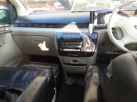 Nissan ELGRAND лот № 30376 оценка R  с аукциона в Японии 8