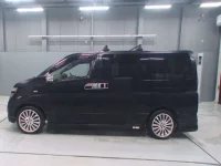 Nissan ELGRAND лот № 30376 оценка R  с аукциона в Японии 3