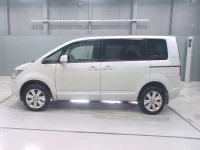 Mitsubishi DELICA D5 лот № 30397 оценка R  с аукциона в Японии 3